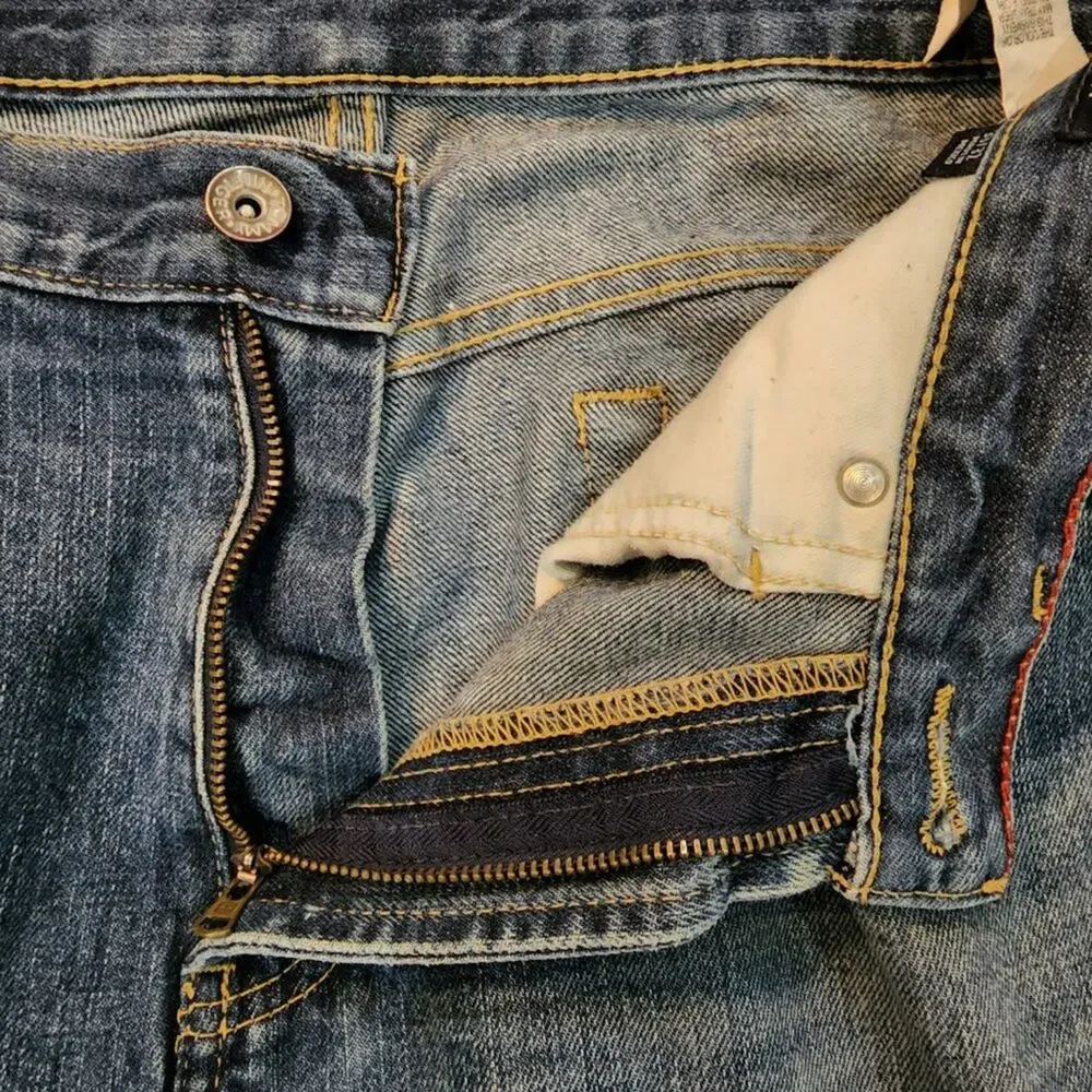 Tommy Hilfiger Straight Jeans Men 33/32 Classic Fit 5 Pocket Blue Denim Shredded